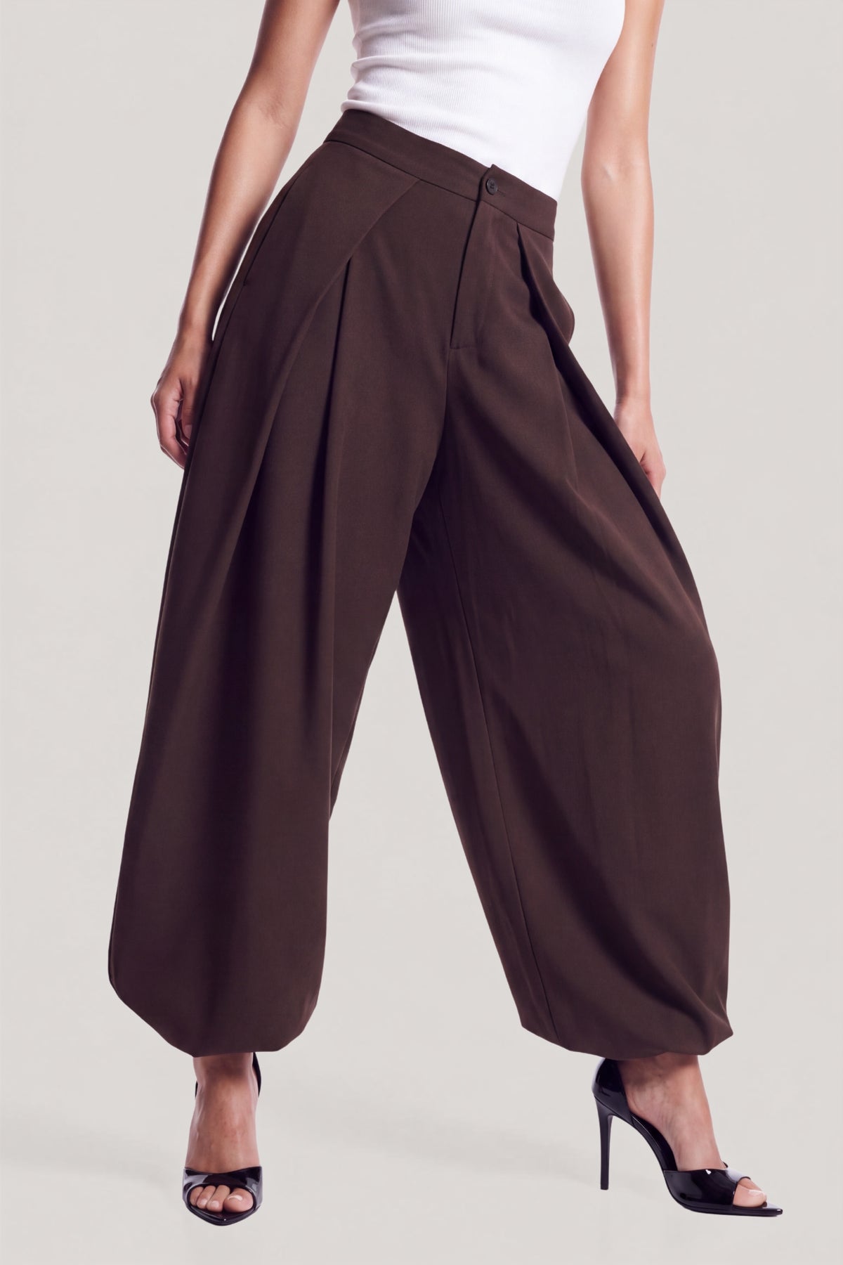 Rozalia Pleated Trousers
