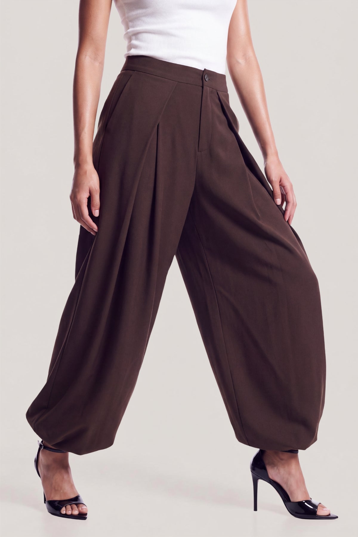 Rozalia Pleated Trousers