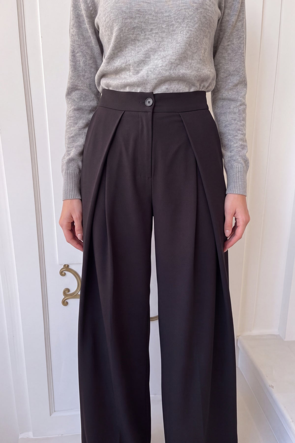 Rozalia Pleated Trousers