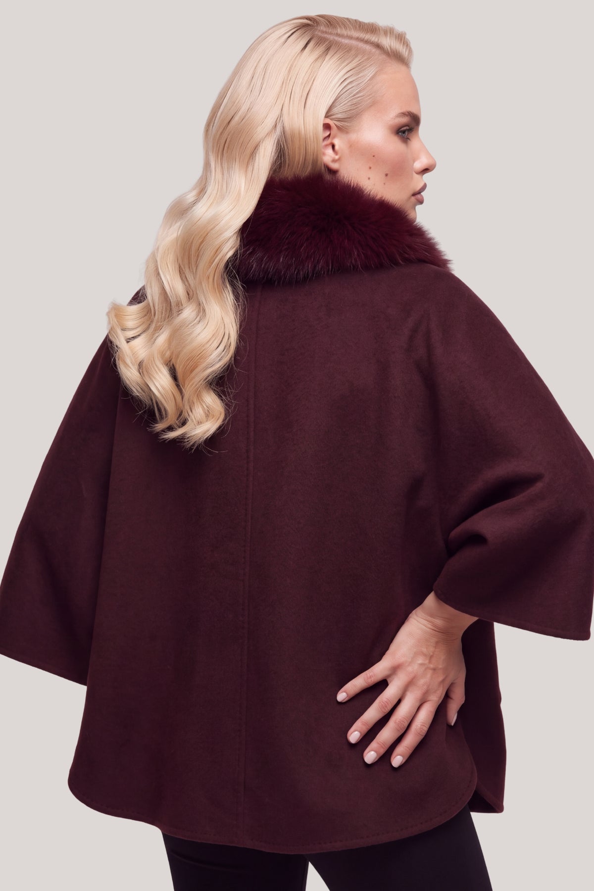 Hélène Cape