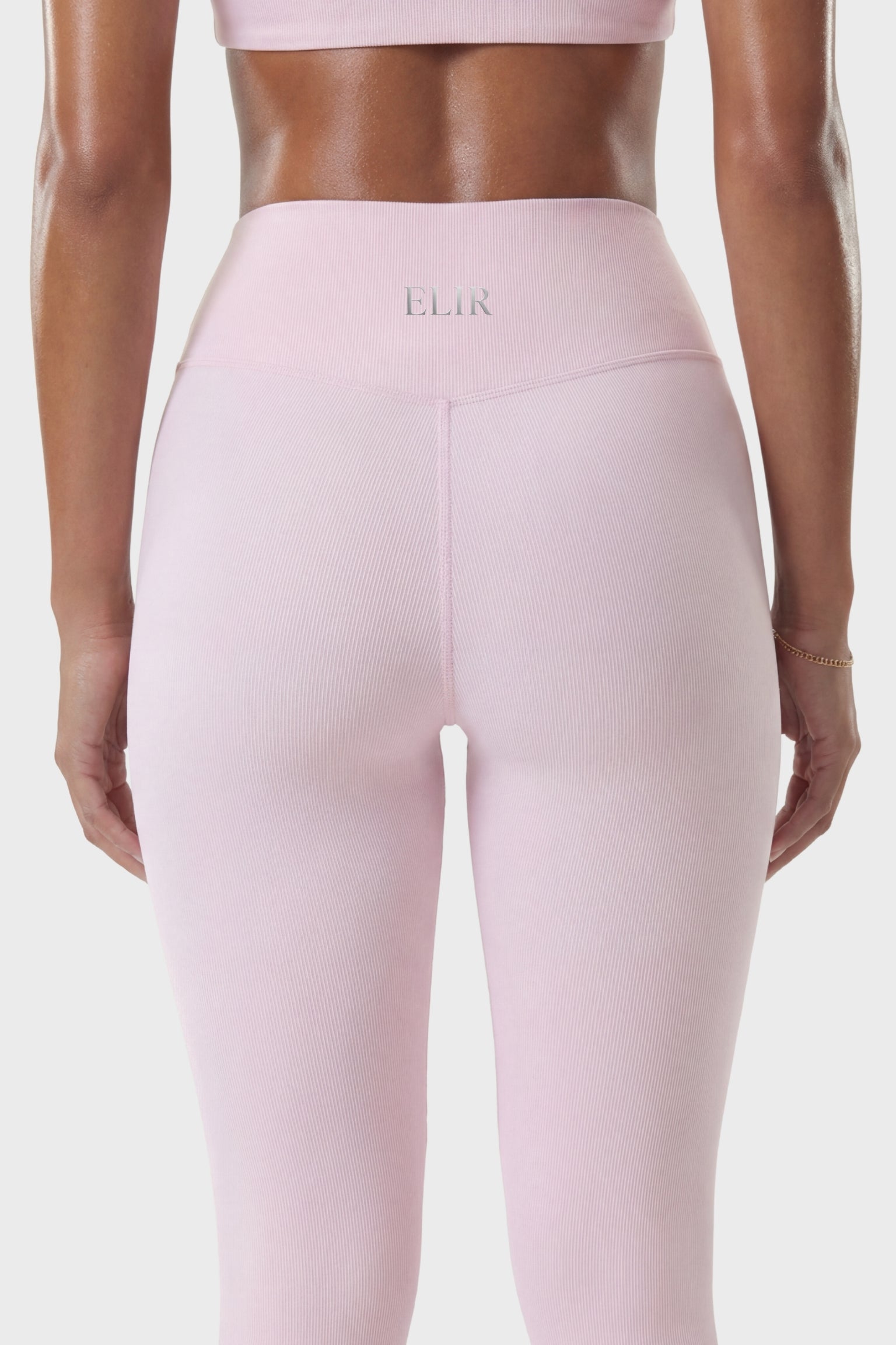 Essence Leggings 02