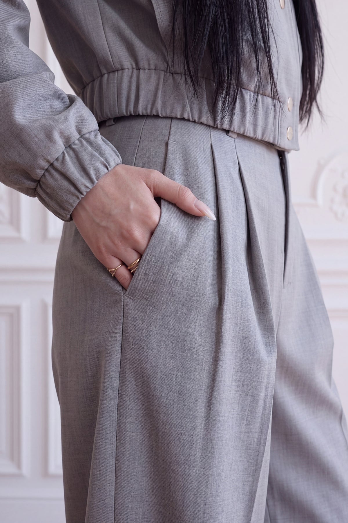 Noémi Pleated Trousers