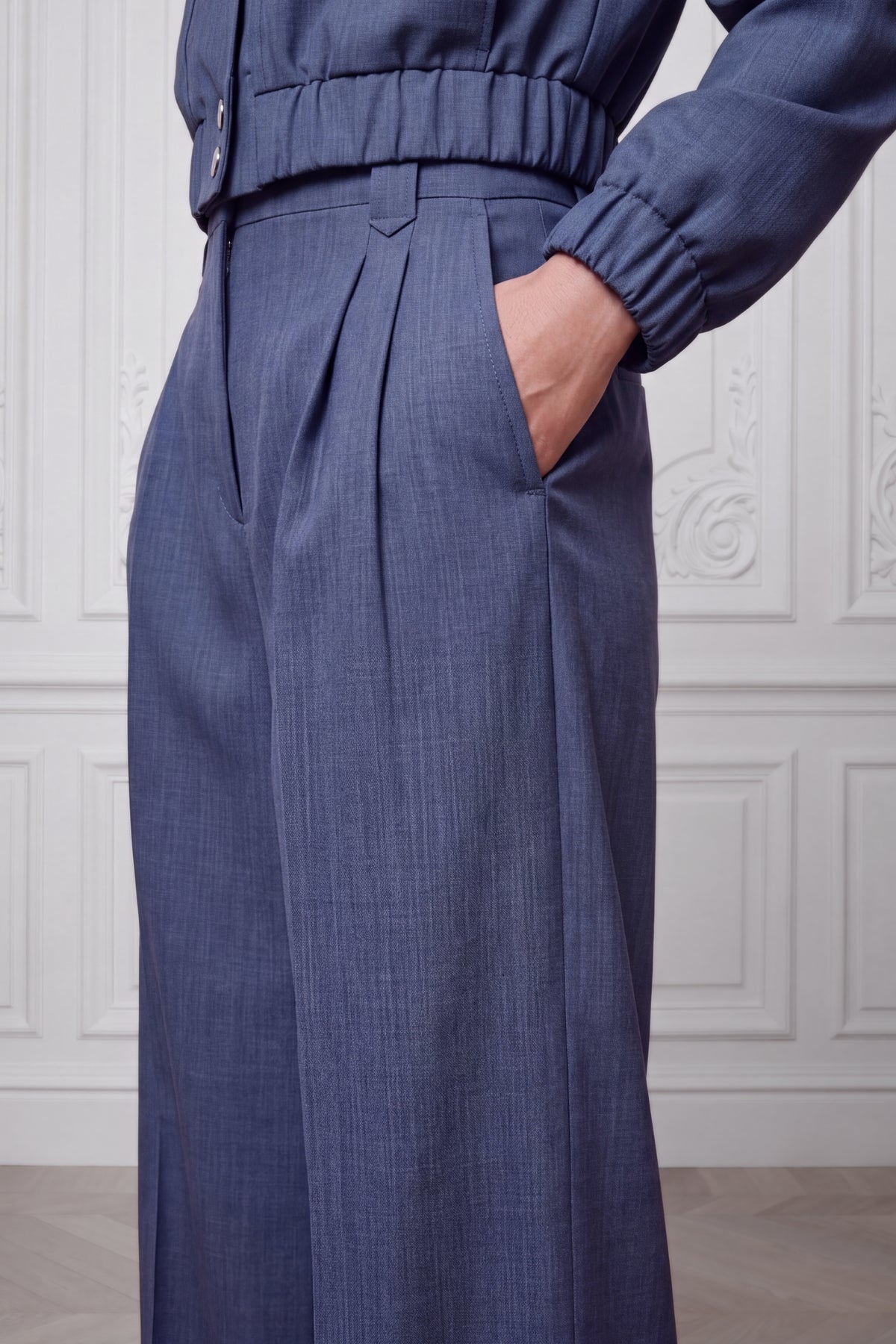 Noémi Pleated Trousers