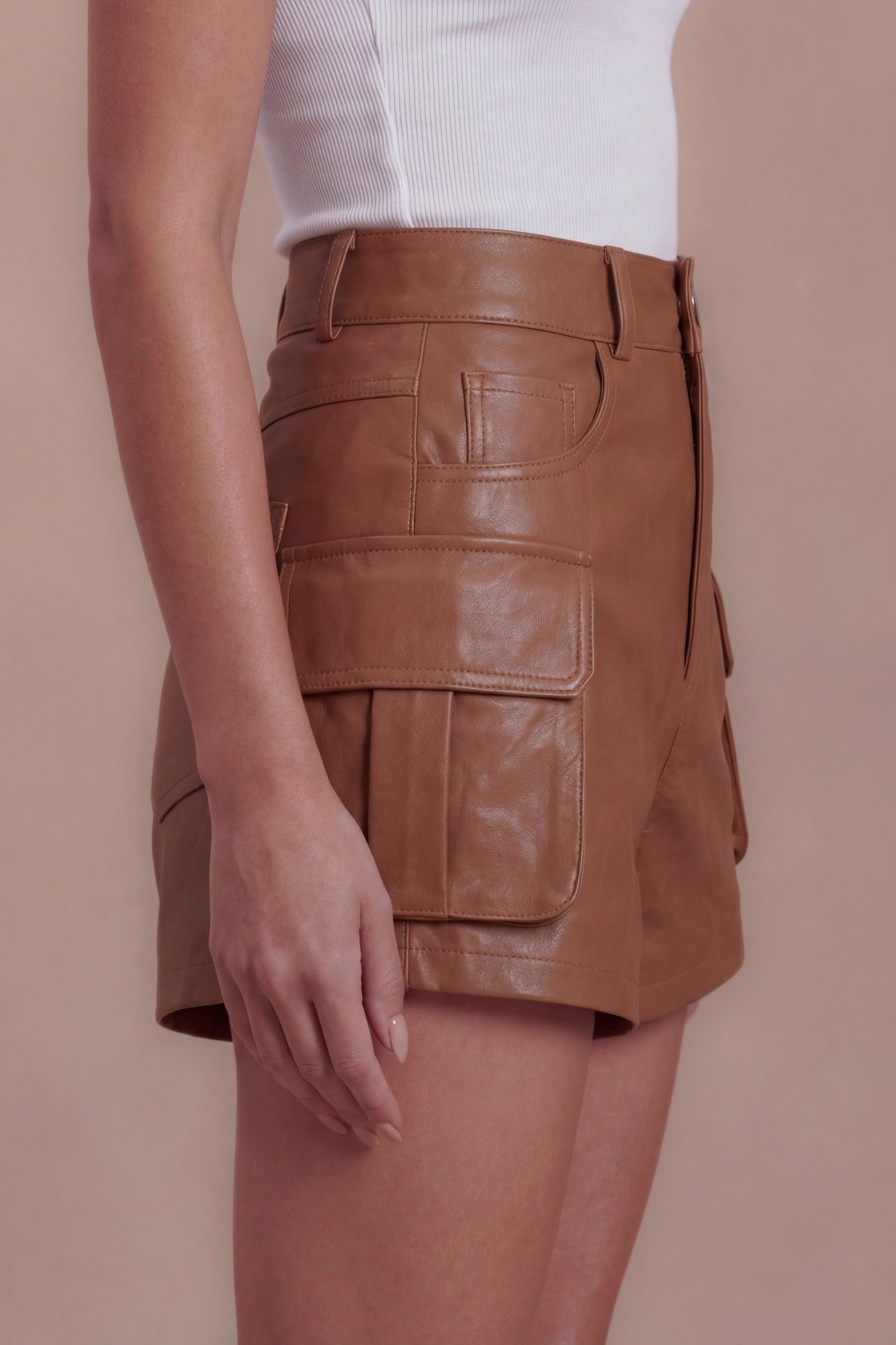 Rina Leder Shorts