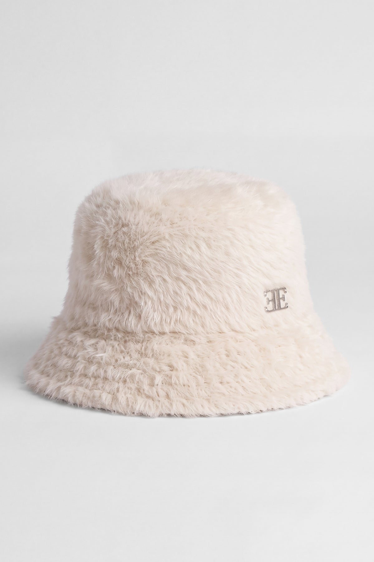 Noémie Hat