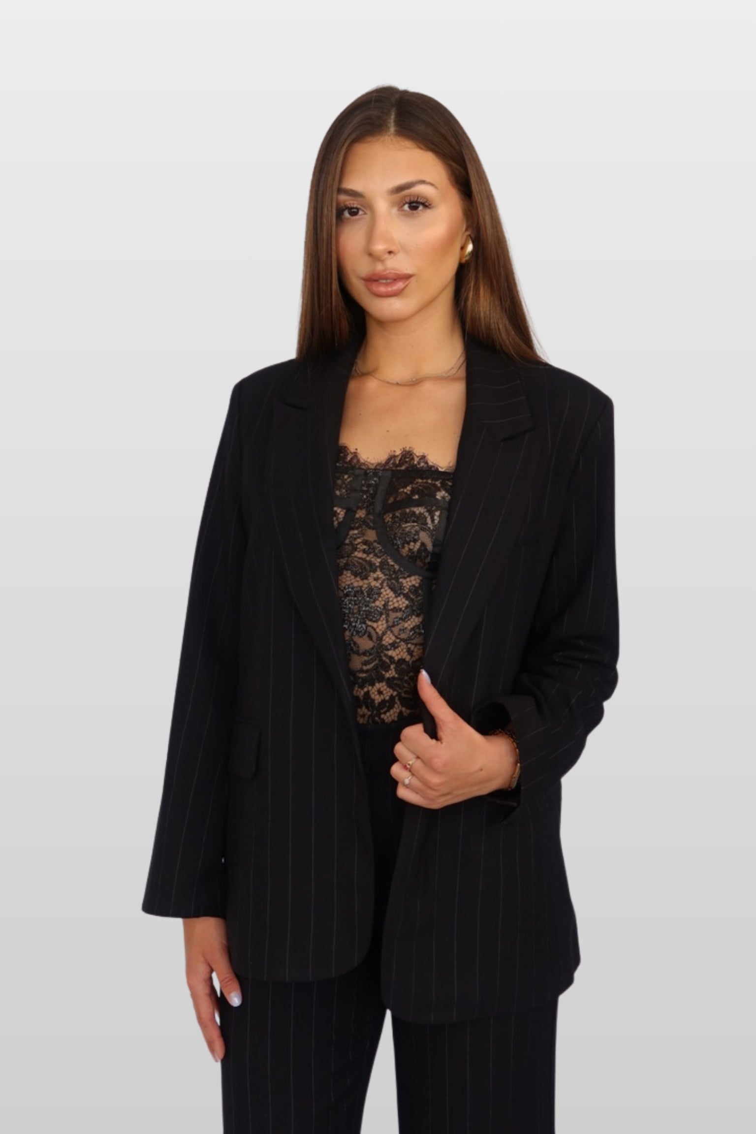 ELIR Linden Oversized Blazer