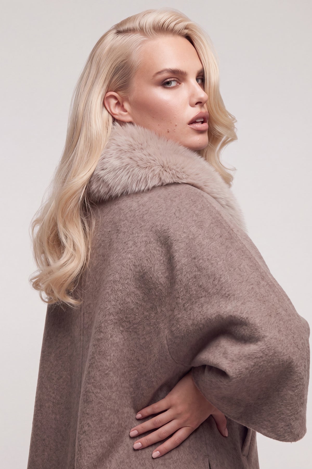 Hélène Cape